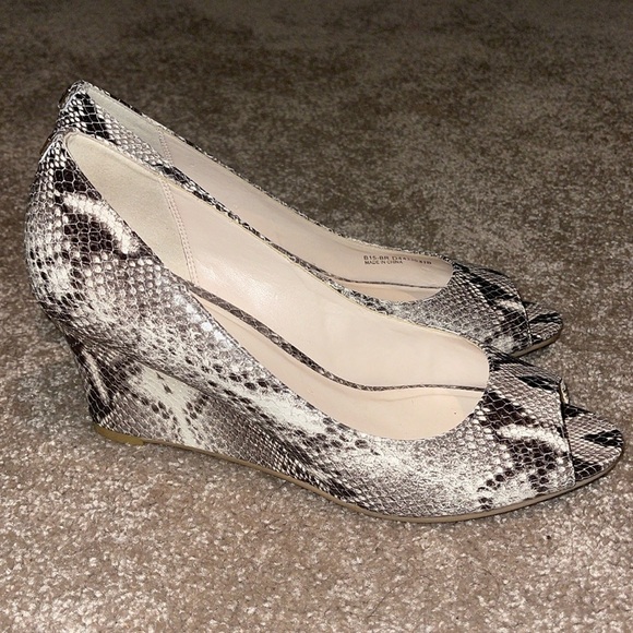 Cole Haan Grand O snakeskin wedges Peep Toe - size 8.5B - Picture 1 of 6